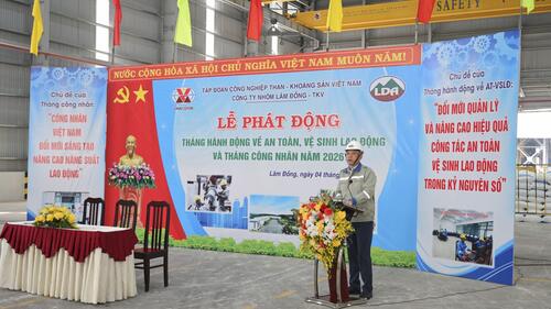 <a href="/tin-noi-bo" title="Tin nội bộ" rel="dofollow">Tin nội bộ</a>